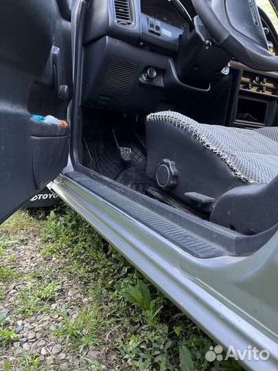 Toyota Corolla 1.3 МТ, 1988, битый, 300 000 км