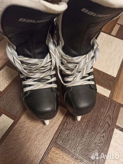 Хоккейные коньки bauer 45 размер