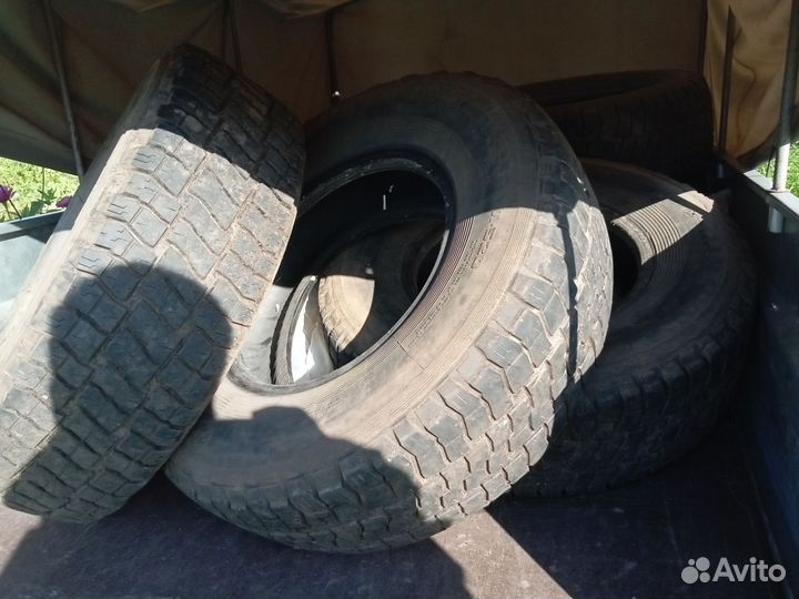 Accelera 651 235/75 R15