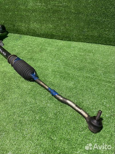 Рулевая рейка на honda FIT GD1,GD3