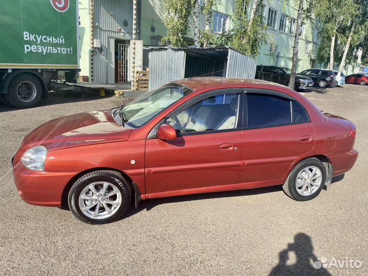 Kia Rio, 2004