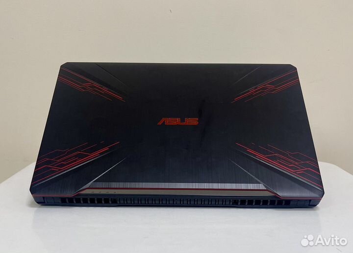 Игровой ноутбук Asus tuf i5 8300H/GTX 1050Ti