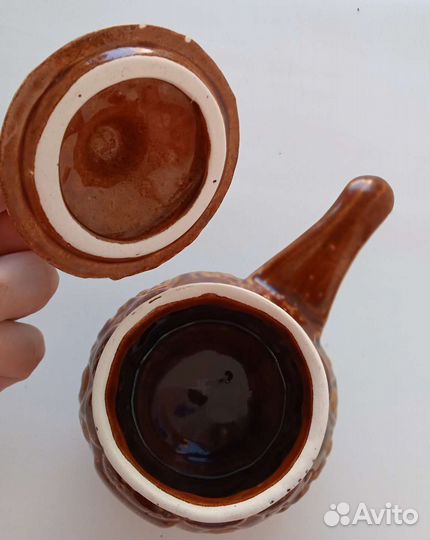 Глиняный горшок