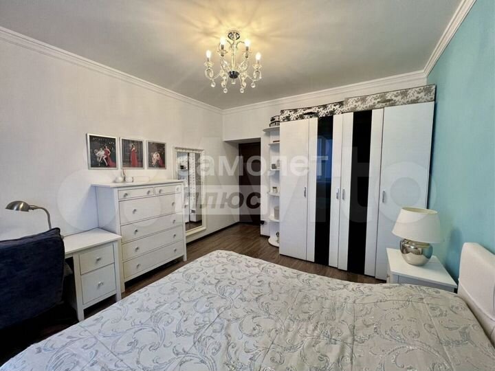 3-к. квартира, 115 м², 13/16 эт.