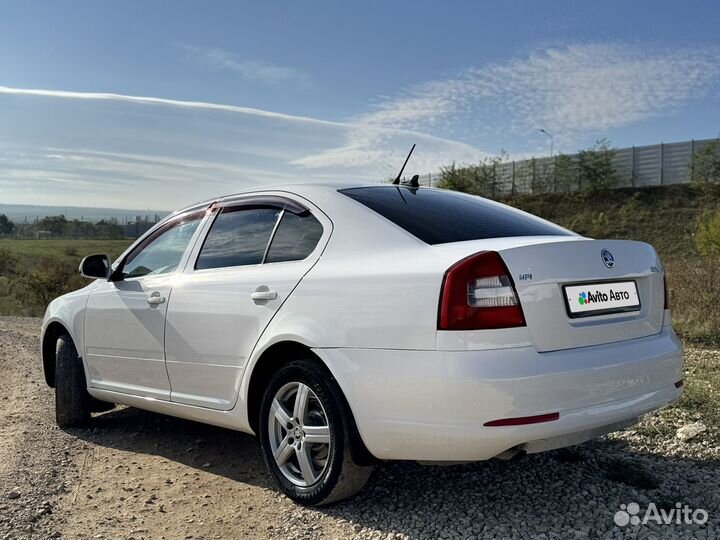 Skoda Octavia 1.6 МТ, 2011, 282 000 км