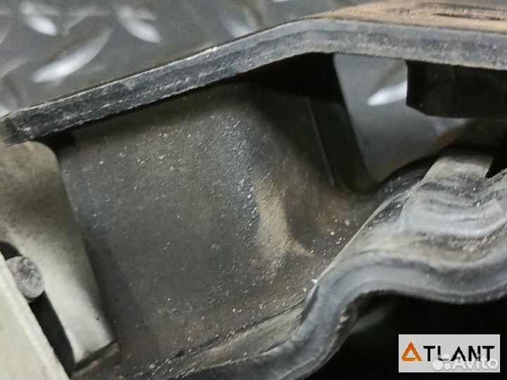 Подушка АКПП toyota land cruiser