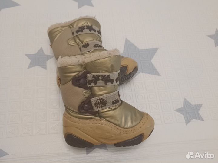 Зимние ботинки для девочки 22-23 размер