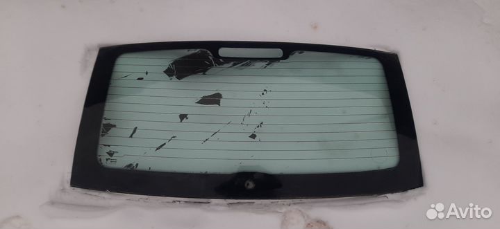 Стекло заднее (крышки багажника) калина хэтч