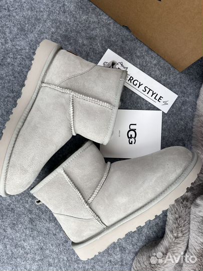 Ботинки Угги Ugg Classic Mini