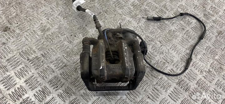 Суппорт тормозной задний правый BMW 5 F07/F10/F11