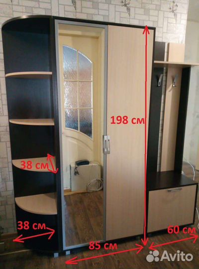 Шкаф и диванчик для прихожей
