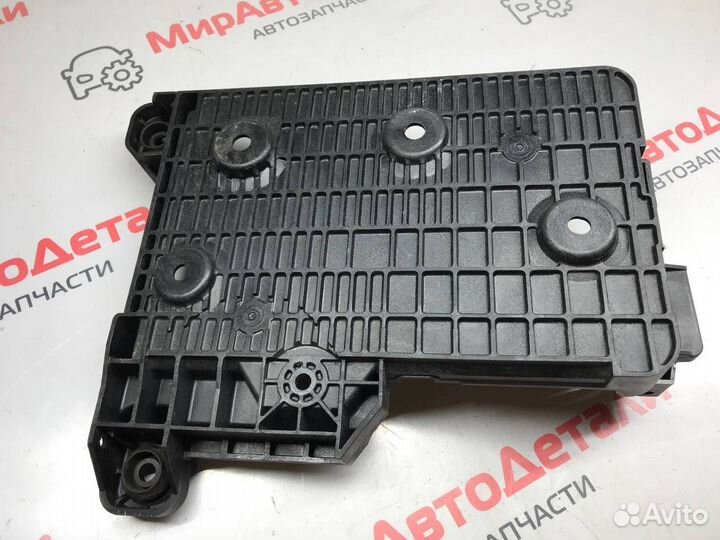 Полка аккумулятора Buick Encore GX 2021 60003161