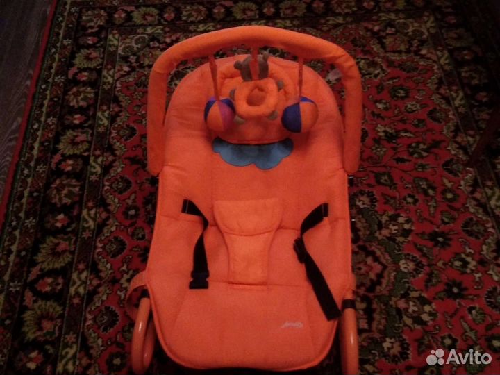 Шезлонг детский