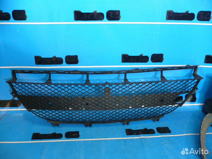 Mercedes GL / GLE Решетка радиатора AMG б/у.ориг