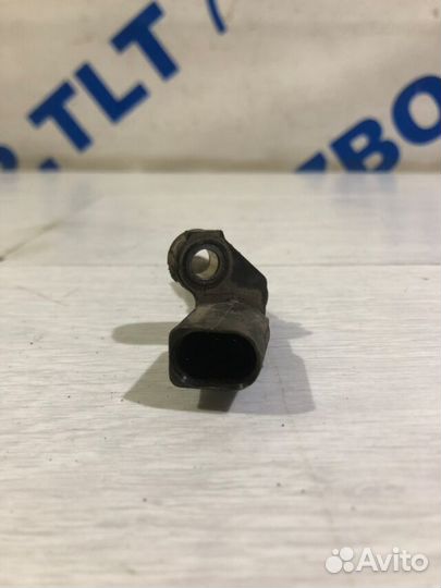 Датчик ABS задний правый volkswagen golf 6 1.4 мт