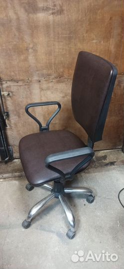 Компьютерное кресло бу