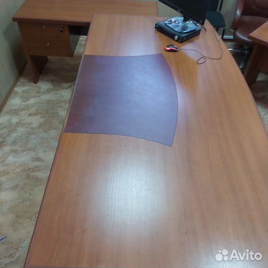 Мебель для кабинета руководителя бу