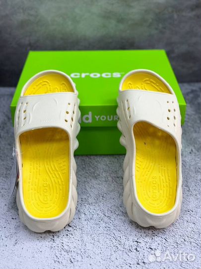 Шлёпанцы Crocs