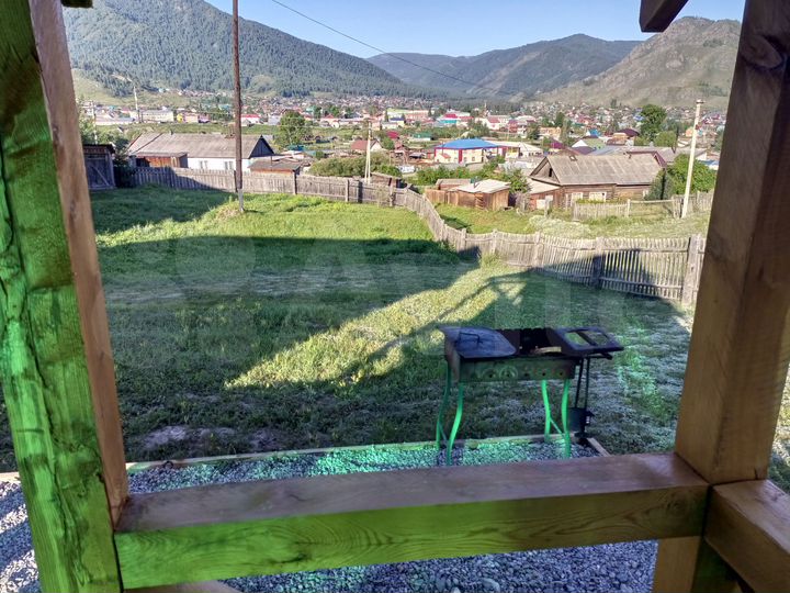 Дом 15 м² на участке 100 сот.