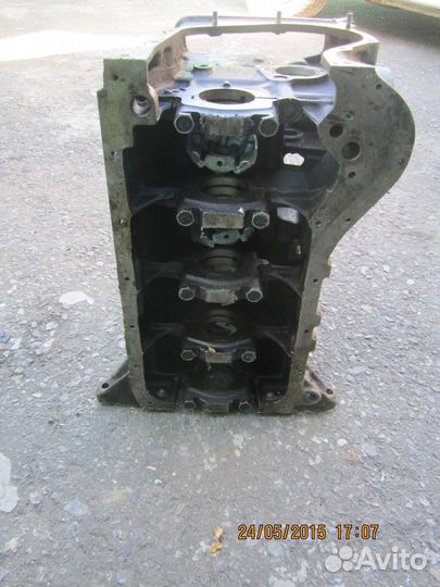 Блок цилиндров с поршнями, коллектор ваз 2101 - 21