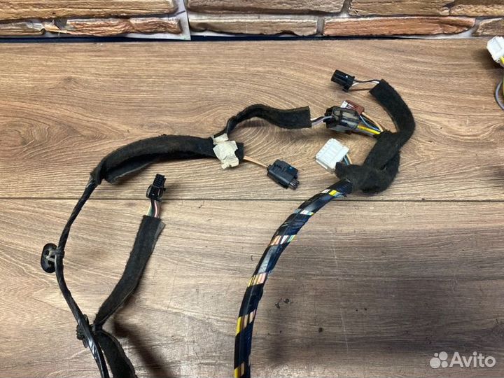 Проводка двери передняя правая Лада X-Ray GAN330