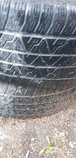 Contyre Expedition 215/65 R16