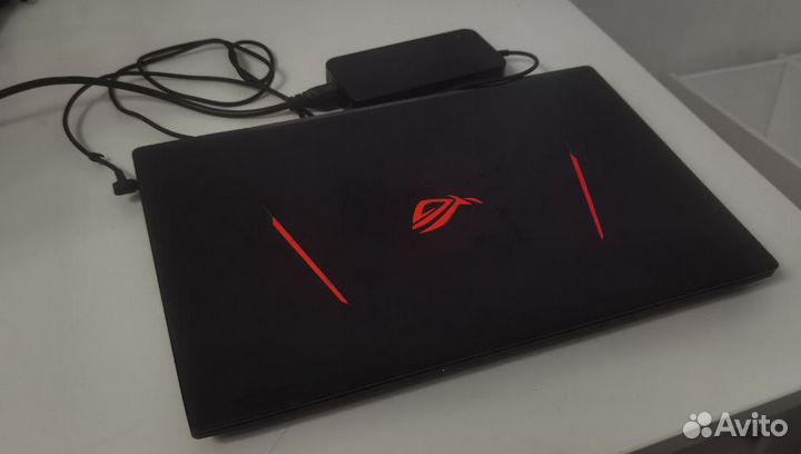 Asus rog strix