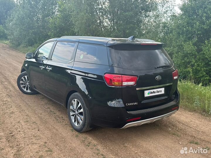 Kia Carnival 2.2 AT, 2017, 115 000 км