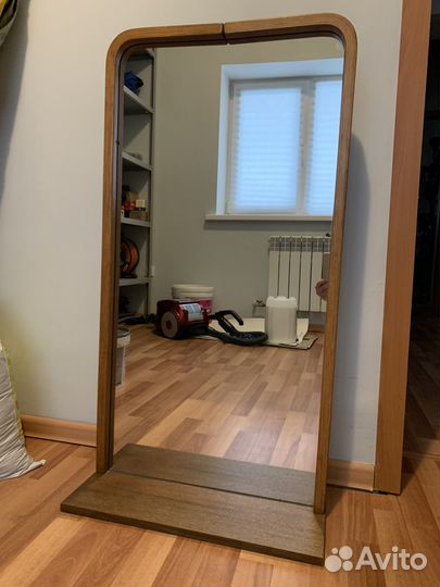 Зеркало настенное