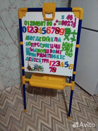 Мольберт детский б/у