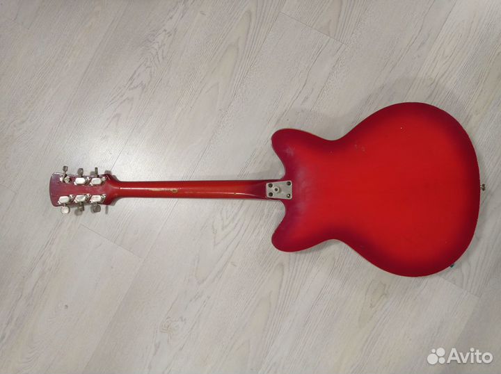 Гитара Jolana Rubin