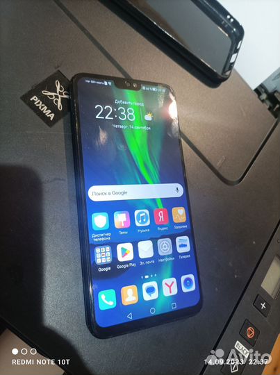 Телефон Honor 8x