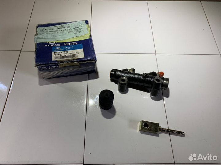 Цилиндр сцепления главный Hyundai AeroTown 97