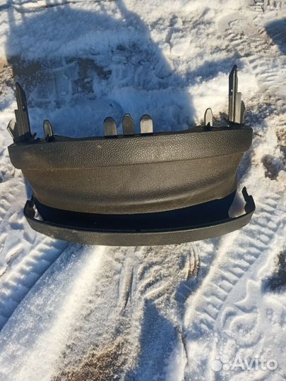 Обшивка рулевой колонки Peugeot 308\408