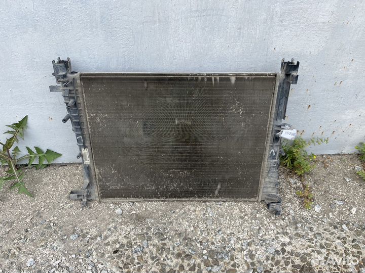 Радиатор основной Рено Логан 2 Сандеро 2 Веста