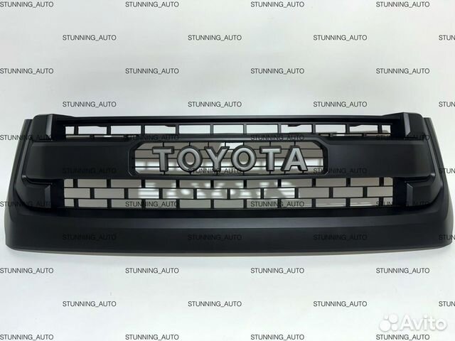 Решетка радиатора Toyota Tundra 2014-2019 S1052