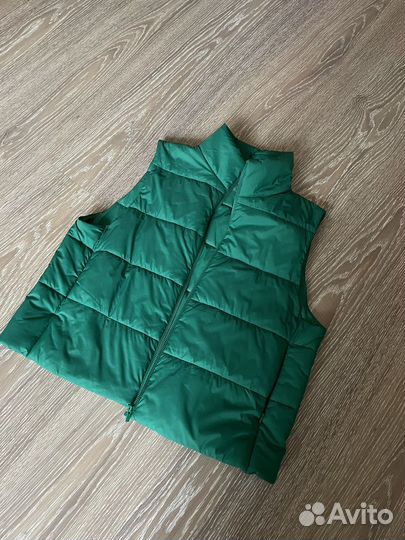 Жилетка женская Uniqlo