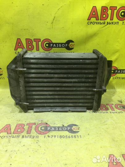 Интеркулер передний левый Audi A6 C5 AZA 2001