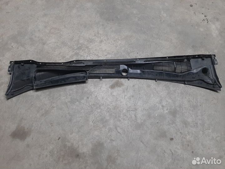 Жабо дворников Toyota Camry 30 2001-06 левый руль