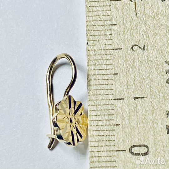 Золотые серьги