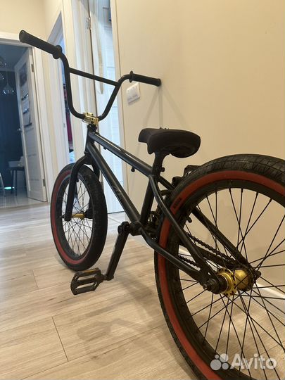 Подростковый трюковой велосипед BMX. Торг