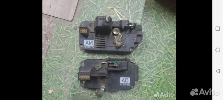 Замок двери Opel Vectra B