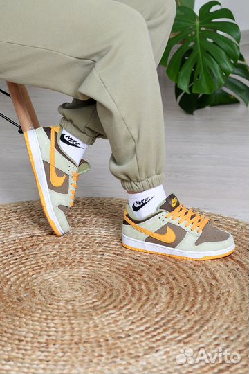Кроссовки nike dunk low sp