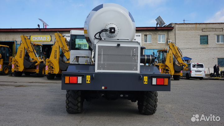 Автобетоносмеситель Redstar HK2.5, 2023
