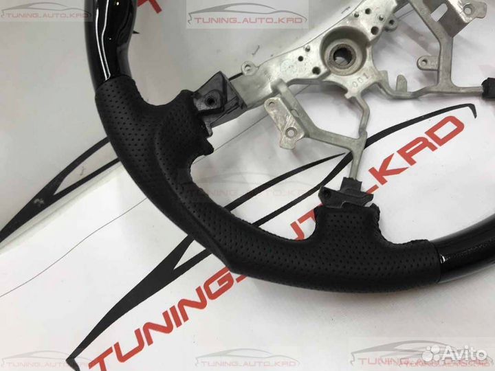 Руль Toyota Land Cruiser 200 Sport Design D3499