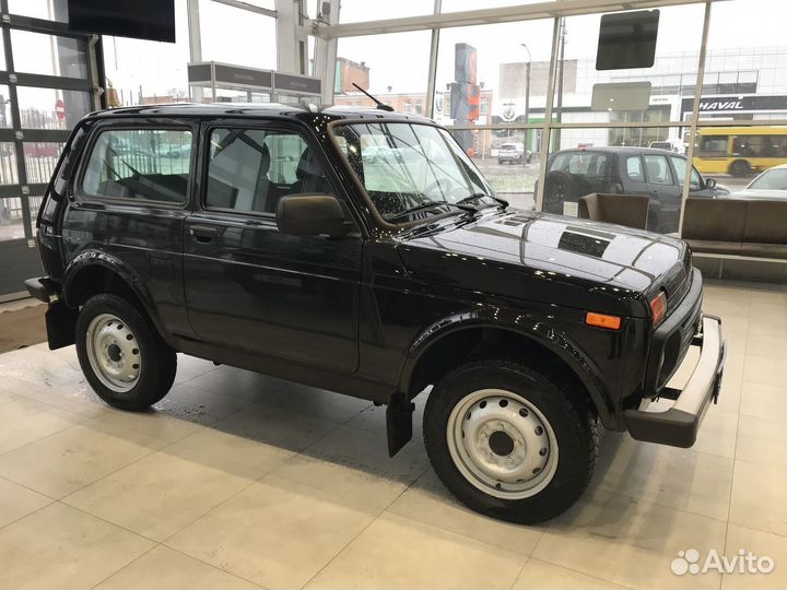ВАЗ Niva Legend 1.7 МТ, 2023