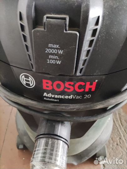 Строительный пылесос Bosch Advanced Vac20