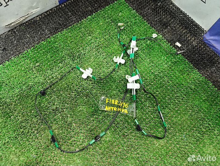 Проводка антенны Mitsubishi Pajero Sport