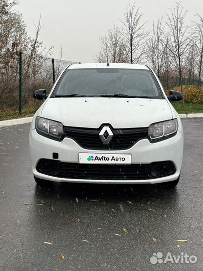 Renault Logan 1.6 МТ, 2018, битый, 120 000 км