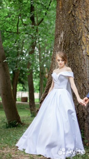 Свадебное платье